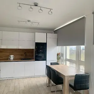  Апартаменты New 3 Near The Metro Station Украина