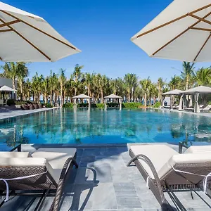 Курортный комплекс Grandvrio Ocean Danang, Tra Khe